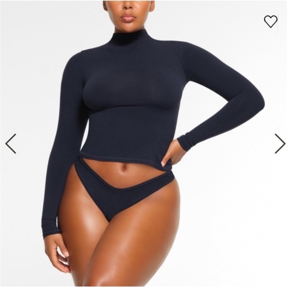 SKIMS Navy Set - Cotton Jersey Foldover Pants and Long Sleeve Mock Neck - Picture 6 of 8